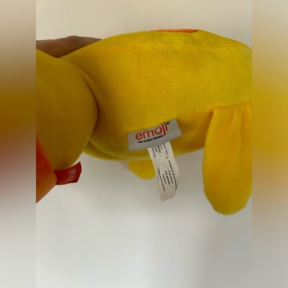 Brand New Emoji Stuffy - Picture 4 of 5